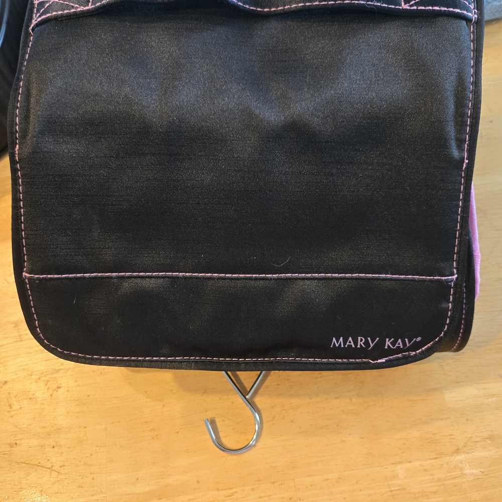 Mary Kay Black and Pink Travel Organizer